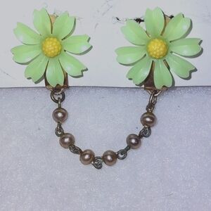 Sweater Clips Guard - Lt Green Flowers Vintage